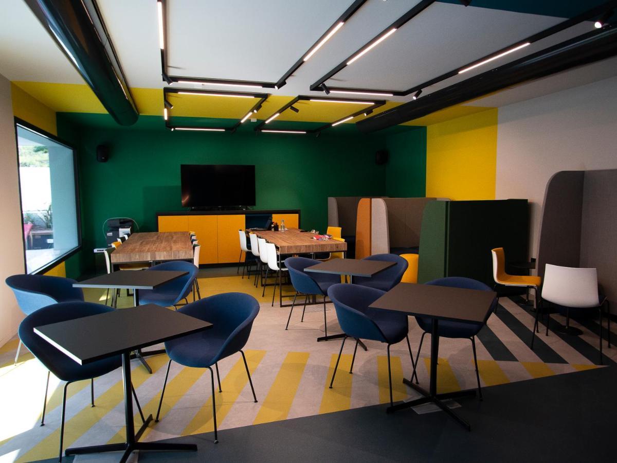 Demo Hotel Design Emotion Римини Экстерьер фото