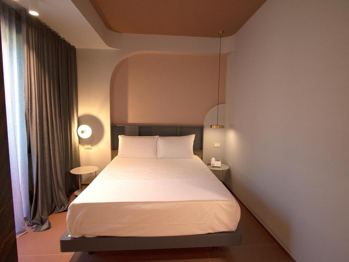 Demo Hotel Design Emotion Римини Экстерьер фото