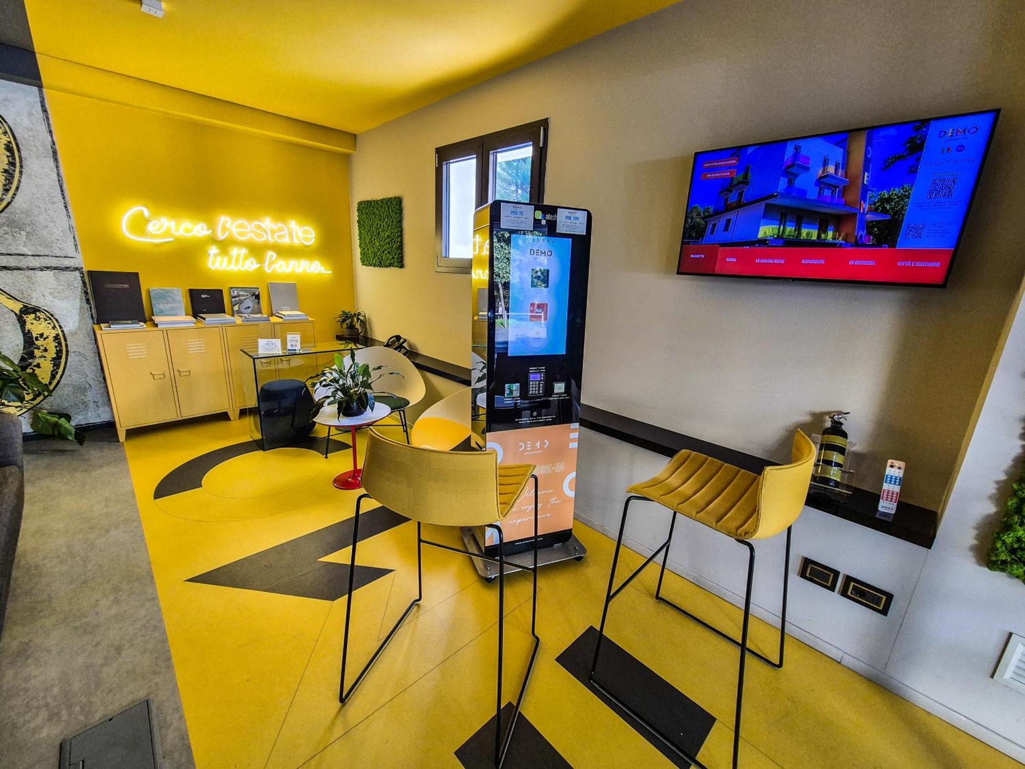 Demo Hotel Design Emotion Римини Экстерьер фото